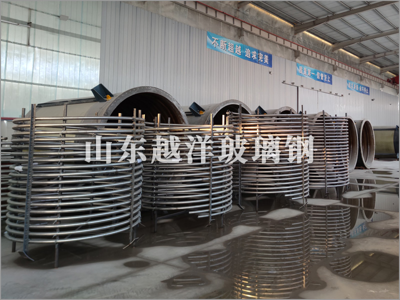 玻璃钢反应釜钛盘管锆盘管